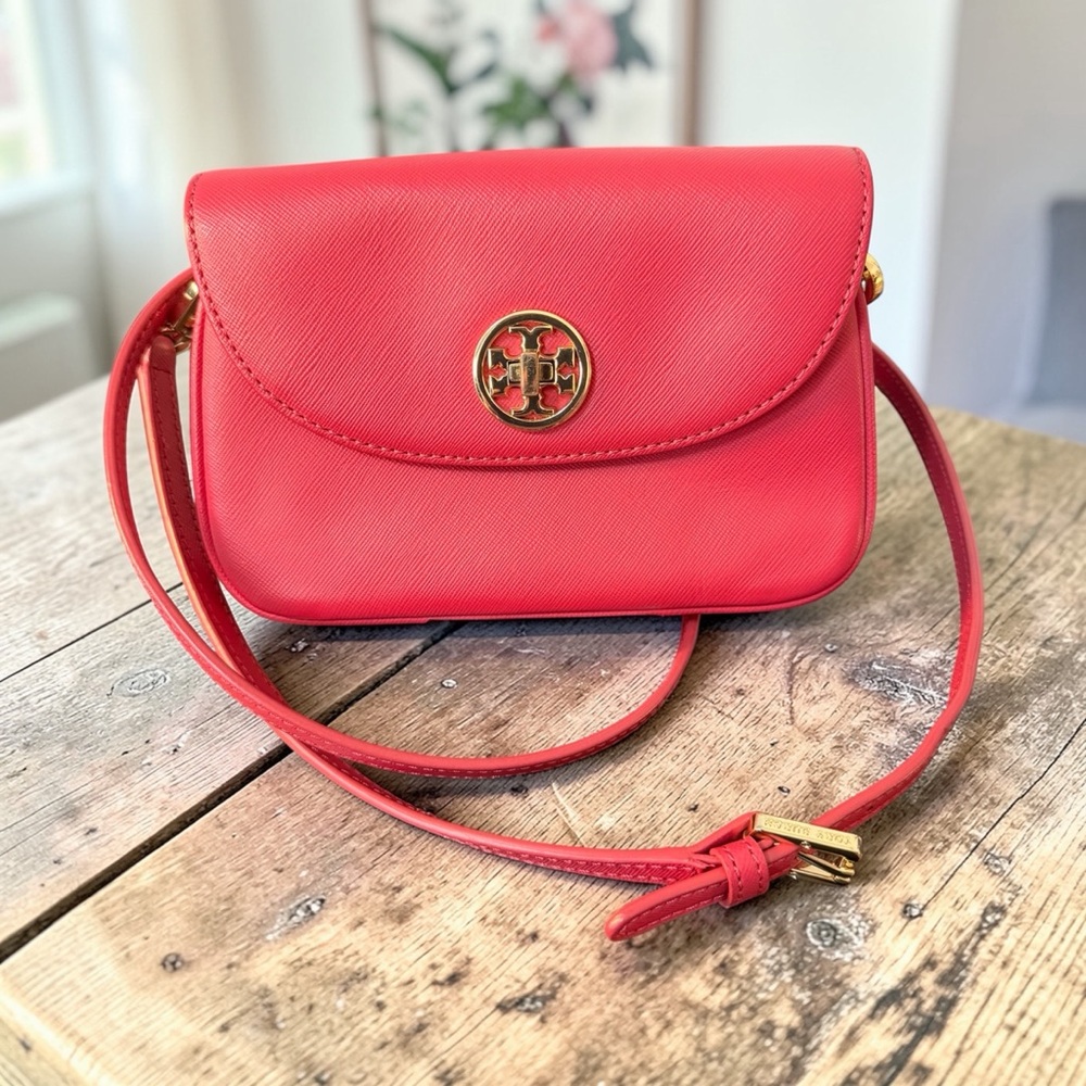 Tory Burch Red Turnlock Crossbody Bag (A768)